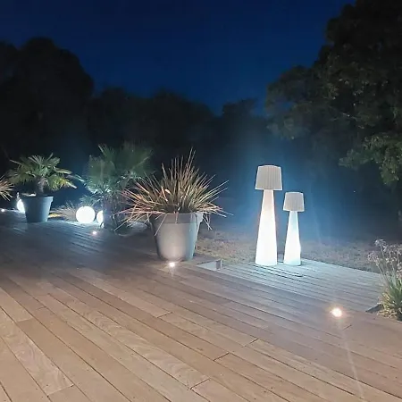 De Charme à Le Mans Circuit 24h Climatisation Grand Jardin, Terrasse Et Parking Privé Couette-café Arnage